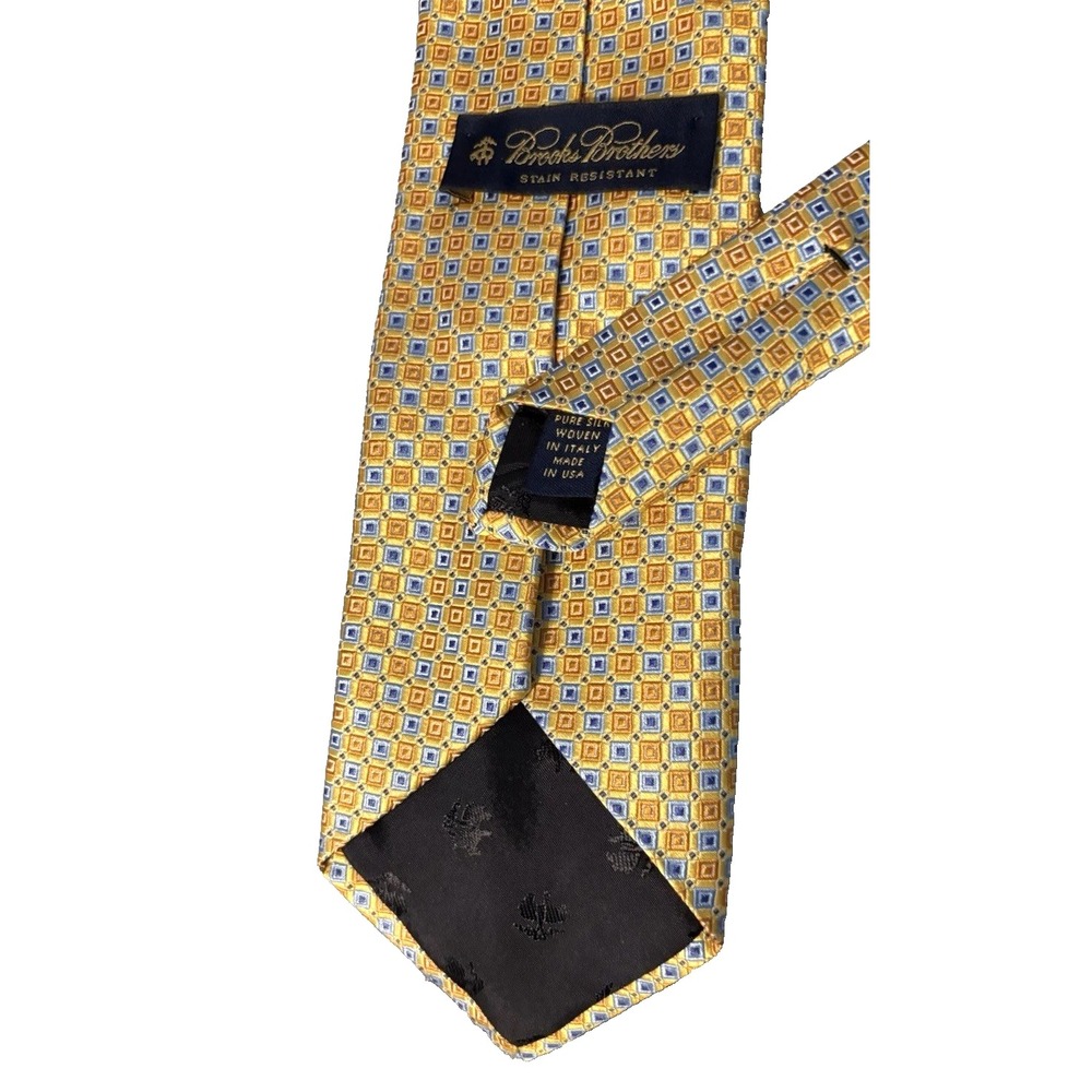 BROOKS BROTHERS Stain Resistant Men's Silk Necktie Designer Yellow Blue‎ Square - Picture 2 of 5